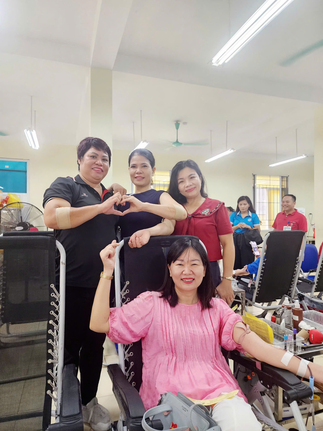 z7094502354317 8e6281f5f635f63e46bdfeb4ee7ef6a3