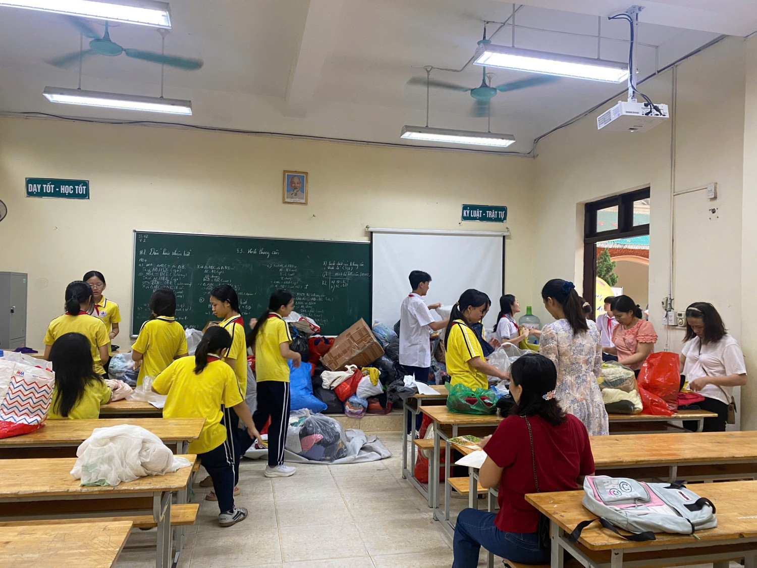 z7107729746012 8b22d8f93124658f47c5f3db9c27cf96