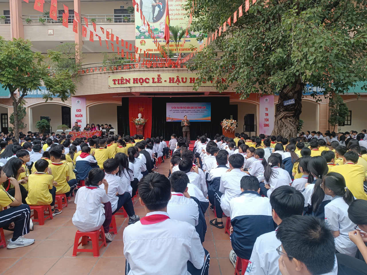 z7305619015945 1d19605a3501656284f7f463b4dac749