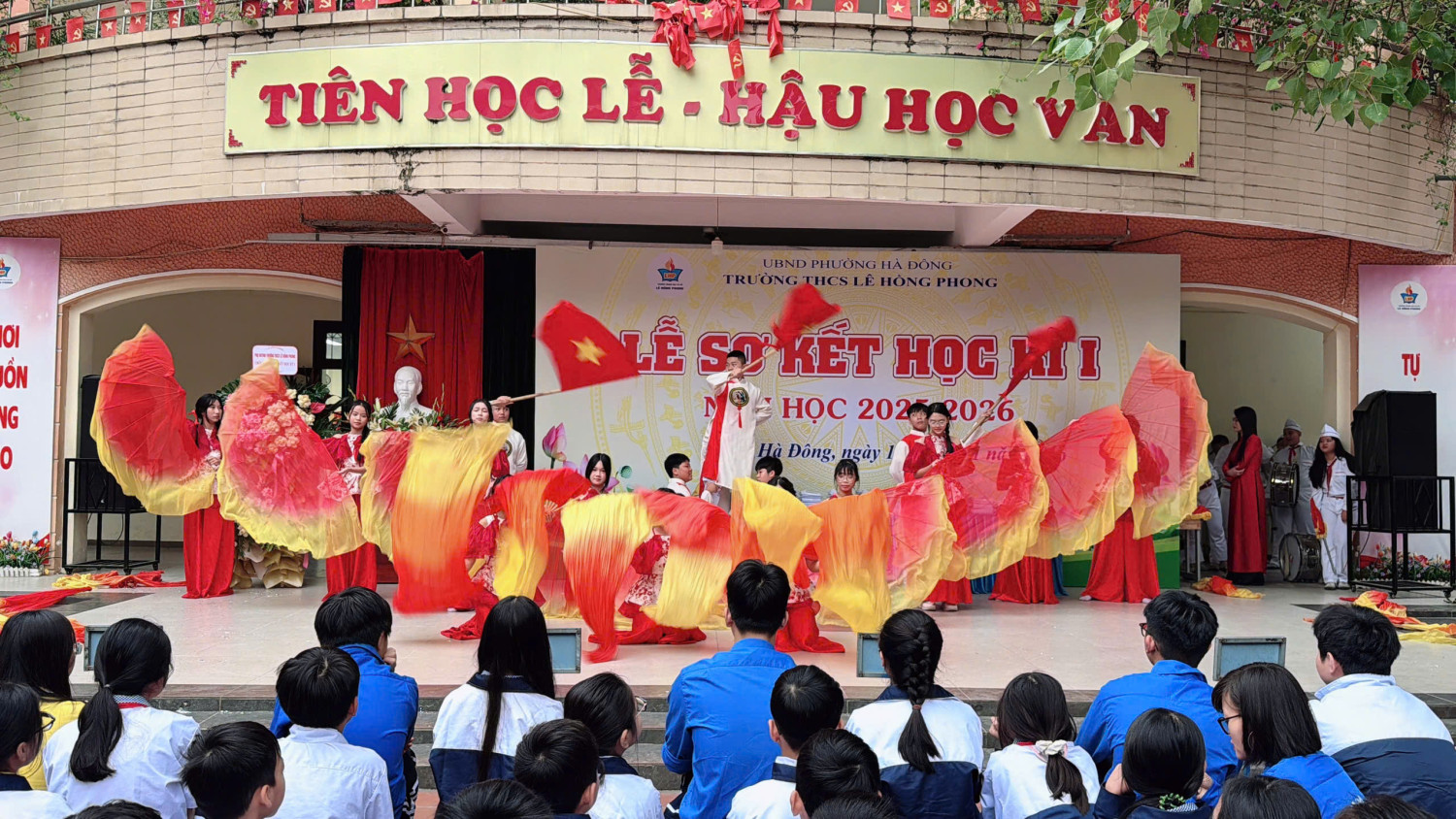 TRƯỜNG THCS LÊ HỒNG PHONG – HÀ ĐÔNG TỔ CHỨC LỄ SƠ KẾT HỌC KỲ I