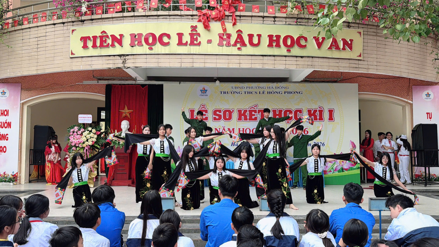 z7444811477860 f24b5c58f7236b93b99fa47b8822f088