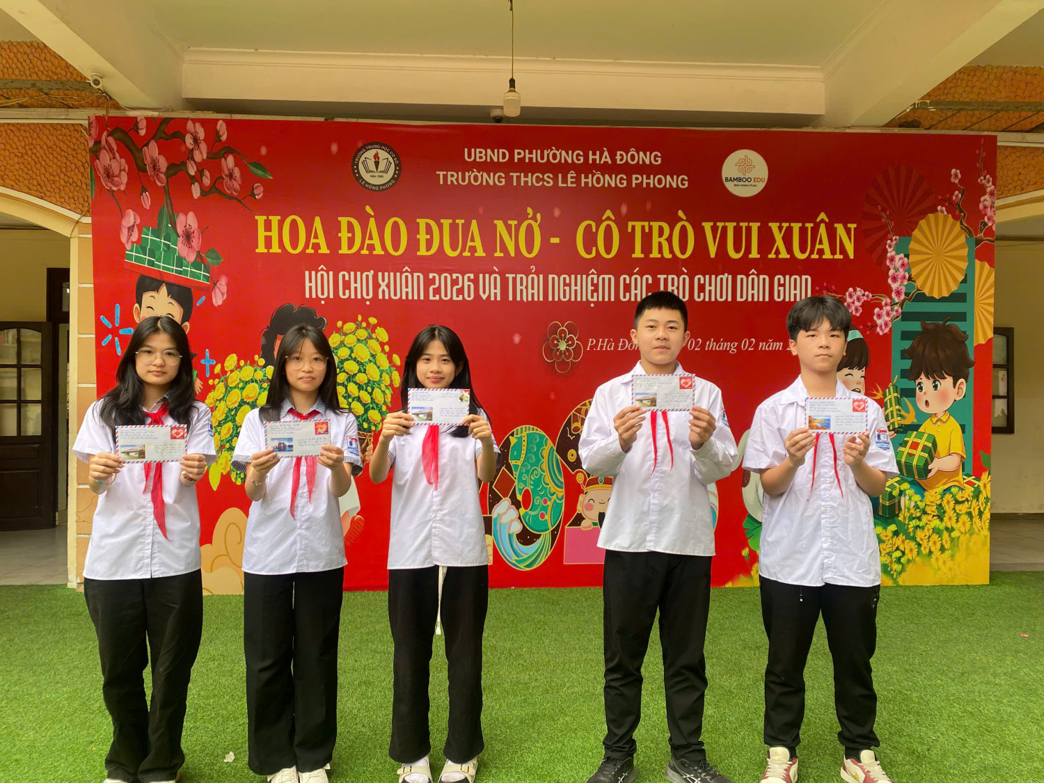 HỌC SINH TRƯỜNG THCS LÊ HỒNG PHONG HÀO HỨNG THAM GIA CUỘC THI VIẾT THƯ UPU NĂM 2026