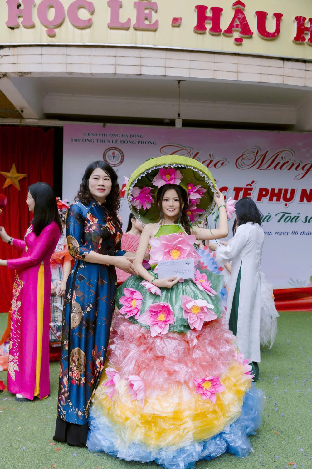 z7596310019714 8bb98685f3884021d62af26f96ac9b9b